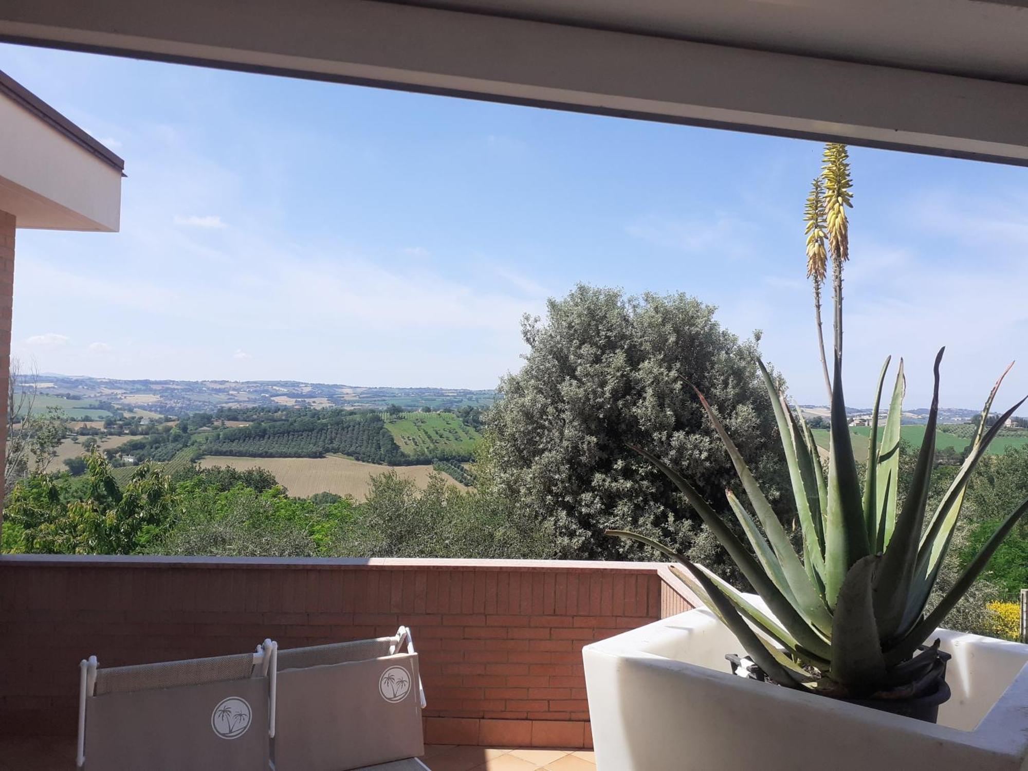 La Principessa Nera B&B Ostra Exteriör bild