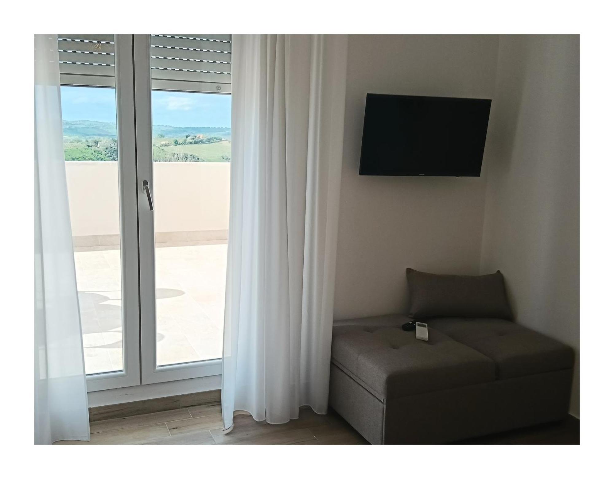 La Principessa Nera B&B Ostra Exteriör bild